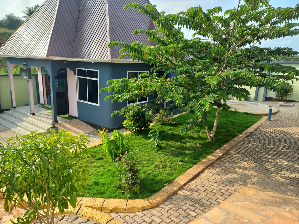 Welcome to View land Serenity Lodge & Apartment